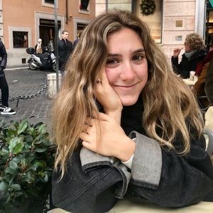 Meet your Posher, Colette